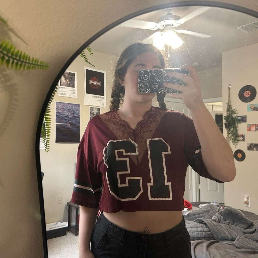 Women's Burgundy Lace Trim Crop Top